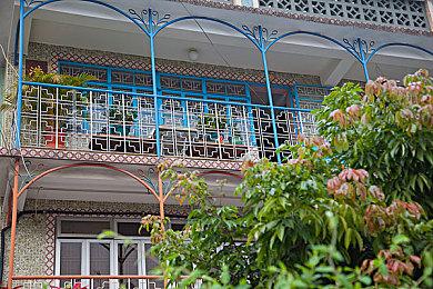 《止痛药》新作概览预告 试玩版已在Steam上发布